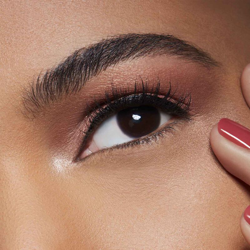 MAC Veluxe Pearl Eyeshadow image number 9